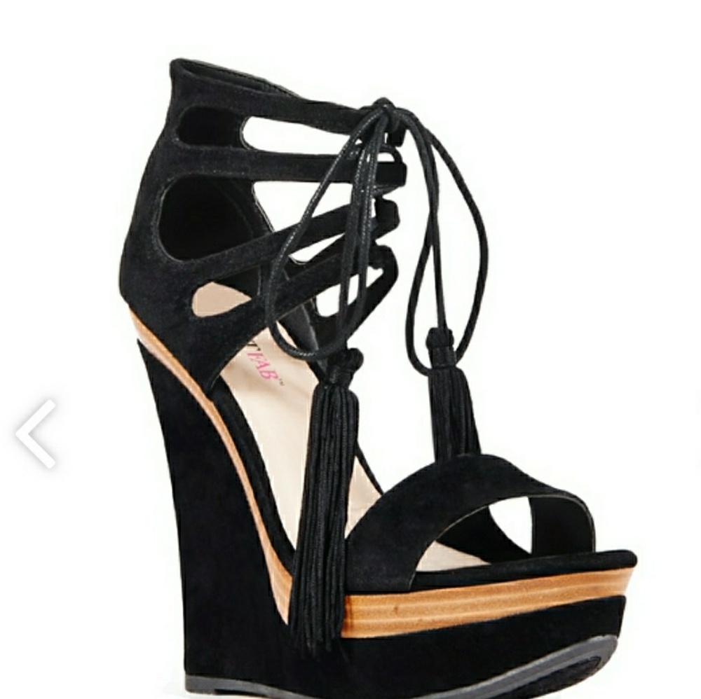 Black velvet wedges